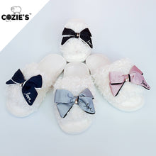 Load image into Gallery viewer, Cozie&#39;s™ LOVE Slippers